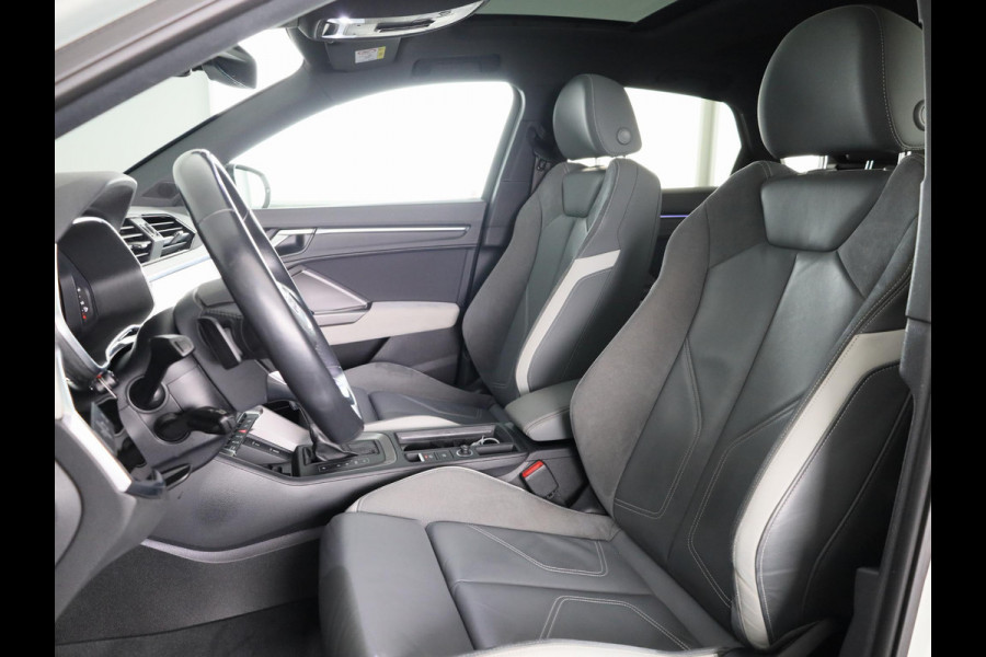 Audi Q3 Sportback 45 TFSI quattro edition one 230pk | Navigatie | Parkeercamera | B&O Audio | Panoramadak | Lederen bekleding