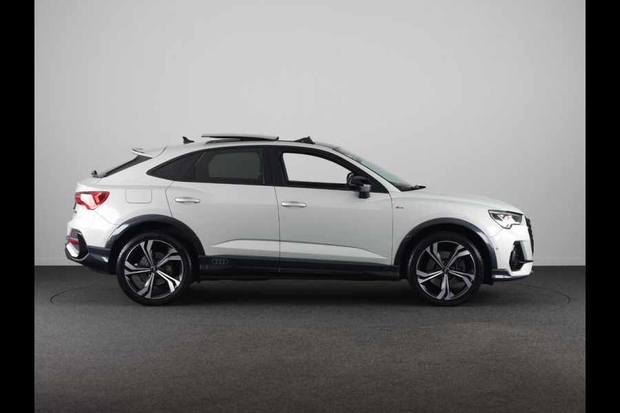 Audi Q3 Sportback 45 TFSI quattro edition one 230pk | Navigatie | Parkeercamera | B&O Audio | Panoramadak | Lederen bekleding