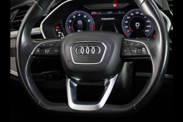 Audi Q3 Sportback 45 TFSI quattro edition one 230pk | Navigatie | Parkeercamera | B&O Audio | Panoramadak | Lederen bekleding