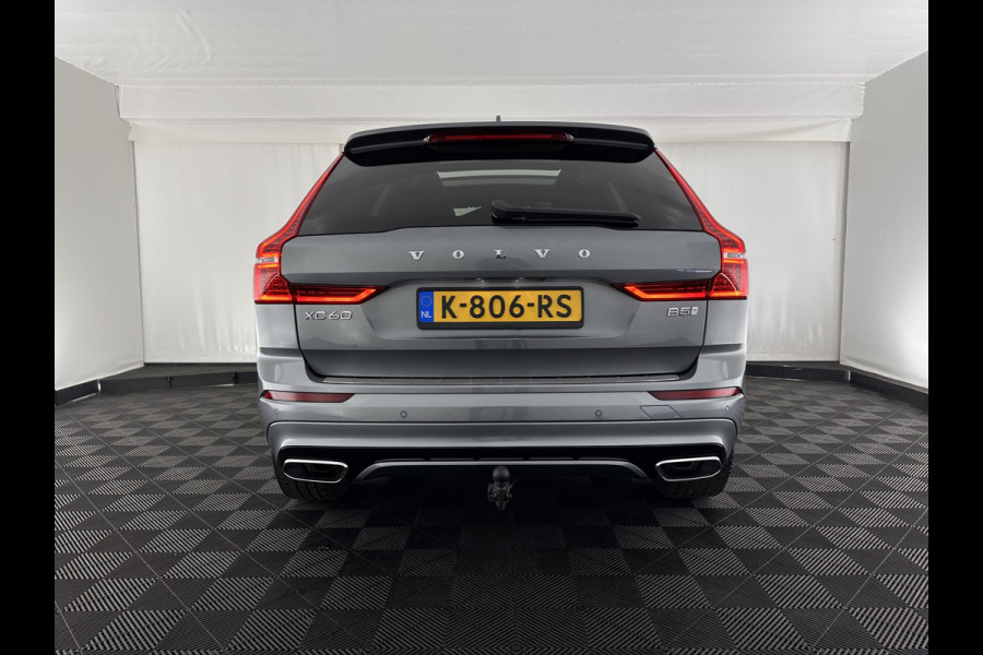 Volvo XC60 2.0 B5 Business Pro R-Design (INCL.BTW) Aut. *PANO | LUXURY-LEATHER | FULL-LEATHER | MEMORY-PACK | HEATED-SPORTSEATS | CAMERA | NAVI-FULLMAP | SHIFT-PADDLES | PRIVACY-GLASS | AIR-SUSPENSION | ECC | PDC | CRUISE | 19''ALU