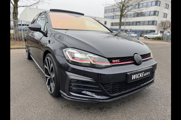 Volkswagen Golf 2.0 TSI GTI Performance Pano Virtual 245 PK ACC Camera standkachel trekhaak