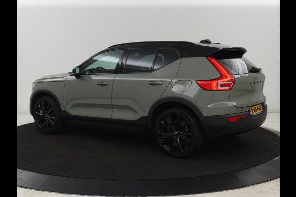 Volvo XC40 Recharge P8 AWD R Design | Trekhaak | Leder/Alcantara | Stoel & stuurverwarming | Keyless | Navigatie | Adaptive cruise | Carplay | Full LED
