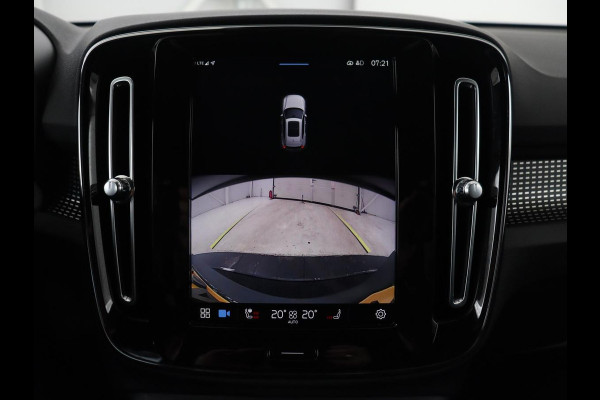Volvo XC40 Recharge P8 AWD R Design | Trekhaak | Leder/Alcantara | Stoel & stuurverwarming | Keyless | Navigatie | Adaptive cruise | Carplay | Full LED