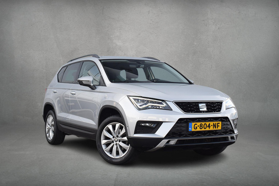 Seat Ateca 1.0 EcoTSI Style Business Intense | Trekhaak | Apple CarPlay | Camera | Climate