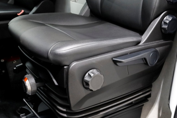 Iveco Daily 50C18 3.0 180pk E6 HiMatic Automaat L4H2 Rijbewijs C/N2 Luchtvering/Trekhaak 3500kg 03-2019