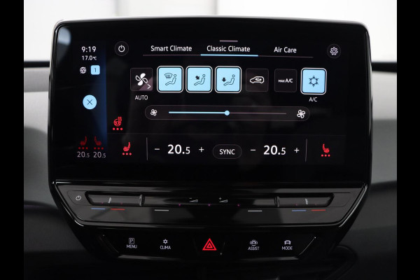 Volkswagen ID.3 First Plus 58 kWh | Stoel & stuurverwarming | Camera | Adaptive cruise | Sfeerverlichting | Carplay | Navigatie | Matrix LED | Parkeerhulp | Sfeerverlichting | Climate control