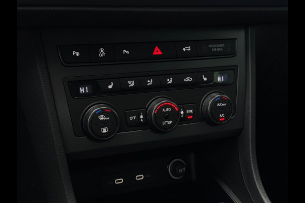 Seat Ateca 1.5 TSI FR Bns Int. VIRTAUL CAMERA LEDER LED SPORTVELGEN