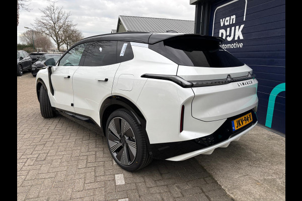 Lynk & Co 08 1.5 More NIEUW MODEL Panoramadak, Camera's, Harman / Kardon geluid installatie