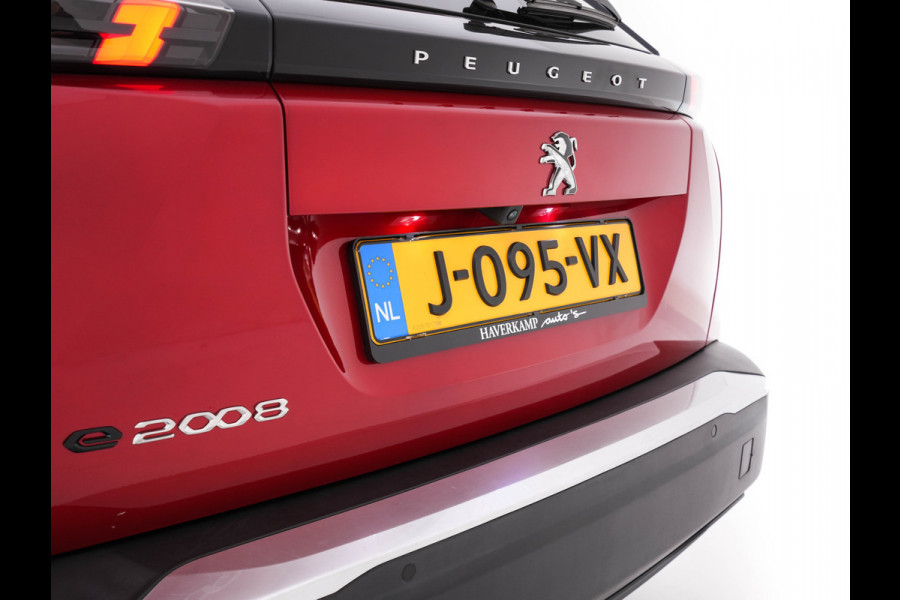 Peugeot e-2008 EV Allure 50 kWh [ 3-Fase ] {SOH-84%} (INCL-BTW) *PANO | LEATHER-FABRIC | FULL-LED | SPORT-SEATS | DIGI-COCKPIT | CAMERA | KEYLESS | PRIVACY-GLASS | DAB+ | NAVI-FULLMAP | ECC | CARPLAY | LANE-ASSIST | PDC | CRUISE | 17''ALU*