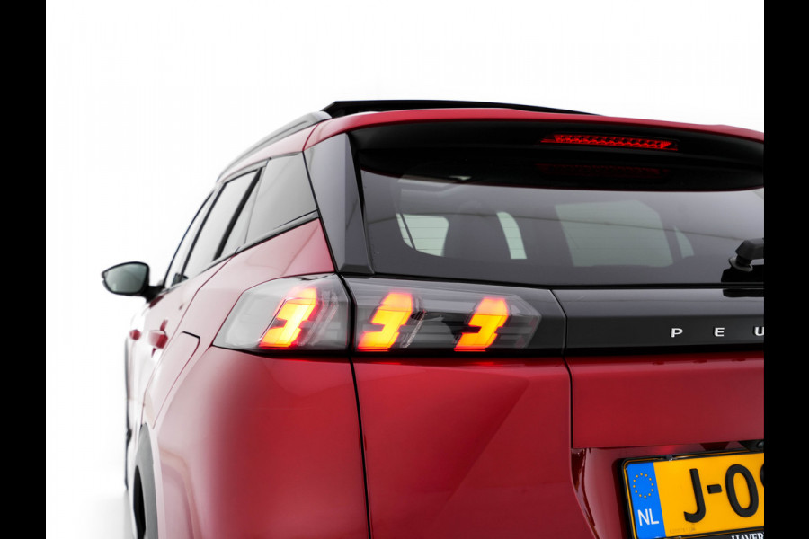 Peugeot e-2008 EV Allure 50 kWh [ 3-Fase ] {SOH-84%} (INCL-BTW) *PANO | LEATHER-FABRIC | FULL-LED | SPORT-SEATS | DIGI-COCKPIT | CAMERA | KEYLESS | PRIVACY-GLASS | DAB+ | NAVI-FULLMAP | ECC | CARPLAY | LANE-ASSIST | PDC | CRUISE | 17''ALU*