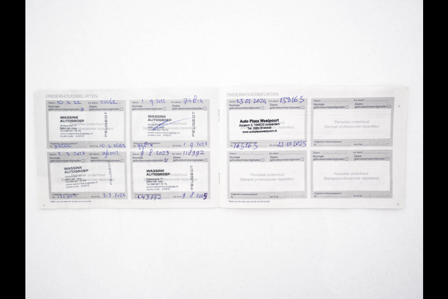 Peugeot e-2008 EV Allure 50 kWh [ 3-Fase ] {SOH-84%} (INCL-BTW) *PANO | LEATHER-FABRIC | FULL-LED | SPORT-SEATS | DIGI-COCKPIT | CAMERA | KEYLESS | PRIVACY-GLASS | DAB+ | NAVI-FULLMAP | ECC | CARPLAY | LANE-ASSIST | PDC | CRUISE | 17''ALU*