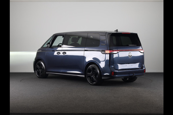 Volkswagen ID. Buzz GTX 86 kWh LWB 7p. 340 pk | Verlengde garantie | Navigatie | Trekhaak (wegklapbaar) | Parkeersensoren (Park assist) | Achteruitrijcamera | Stoelverwarming v/a |
