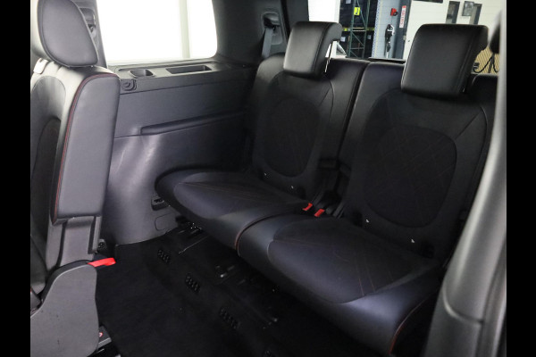 Volkswagen ID. Buzz GTX 86 kWh LWB 7p. 340 pk | Verlengde garantie | Navigatie | Trekhaak (wegklapbaar) | Parkeersensoren (Park assist) | Achteruitrijcamera | Stoelverwarming v/a |