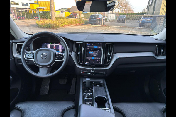 Volvo XC60 2.0 T6 Plug-in hybrid AWD Plus Dark Lichtmetalen Velgen, Panorama Dak, Camera, Lederen bekleding