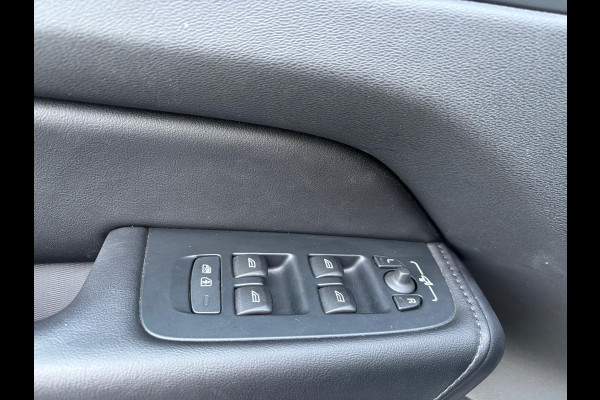 Volvo XC60 2.0 T6 Plug-in hybrid AWD Plus Dark Lichtmetalen Velgen, Panorama Dak, Camera, Lederen bekleding