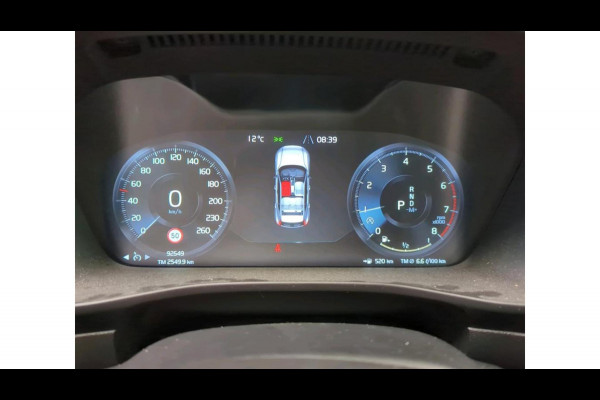 Volvo XC40 1.5 T2 Momentum NL-AUTO | TREKHAAK | STOEL VERWARMING