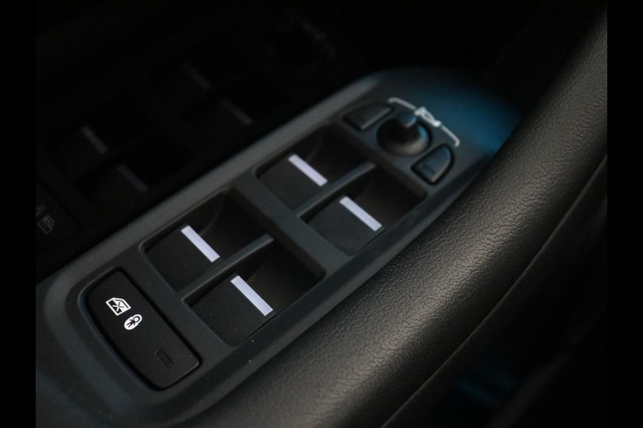 Jaguar I-PACE EV320 S Business Pack 90kWh | SOH 91% | Stoelverwarming | 360 Camera | Meridian Surround | Carplay | Full LED | Navigatie | 20'' | Keyless | Digital Cockpit