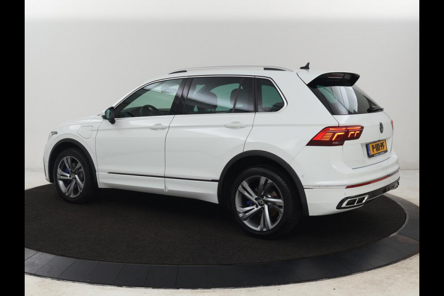 Volkswagen Tiguan 1.4 TSI eHybrid R Line | Trekhaak | Matrix LED | Carplay | Adaptive cruise | Park Assist | Navigatie | Keyless | Virtual Cockpit | Parkeerhulp | PHEV | Plug In