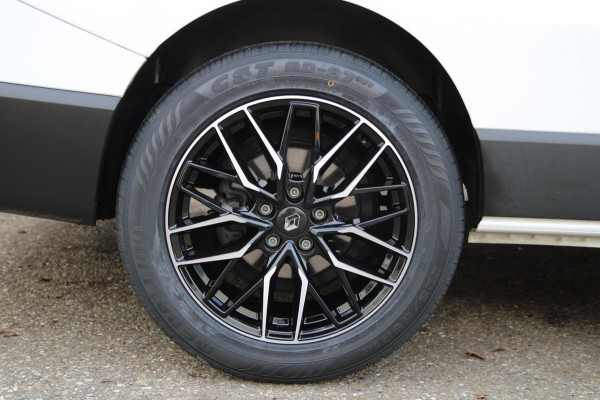 Renault Trafic 2.0 Blue 150PK Automaat L2H1 DC / 6 pers / Trekhaak / App connect