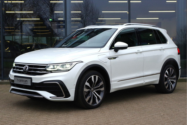 Volkswagen Tiguan 1.4 TSI 245 PK eHybrid R-Line BNS+ PHEV, Panoramadak, Trekhaak, IQ-Light