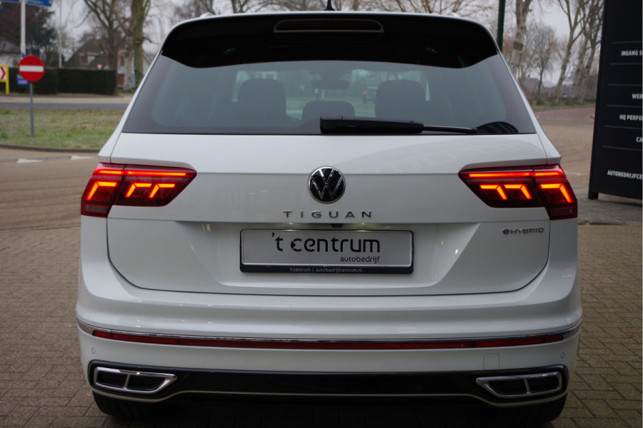 Volkswagen Tiguan 1.4 TSI 245 PK eHybrid R-Line BNS+ PHEV, Panoramadak, Trekhaak, IQ-Light