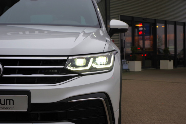Volkswagen Tiguan 1.4 TSI 245 PK eHybrid R-Line BNS+ PHEV, Panoramadak, Trekhaak, IQ-Light