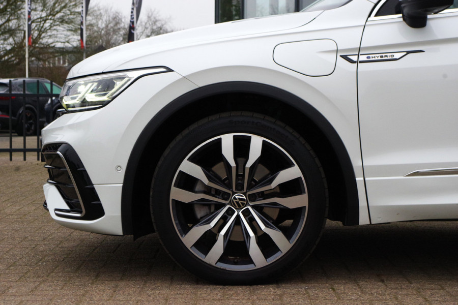 Volkswagen Tiguan 1.4 TSI 245 PK eHybrid R-Line BNS+ PHEV, Panoramadak, Trekhaak, IQ-Light