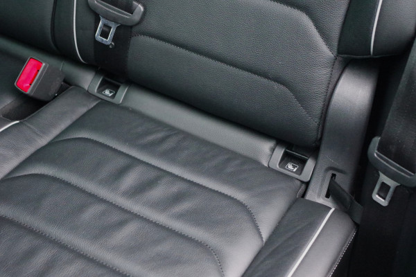 Volkswagen Tiguan 1.4 TSI 245 PK eHybrid R-Line BNS+ PHEV, Panoramadak, Trekhaak, IQ-Light