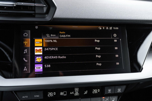 Audi A3 Sportback 30 TFSI Business Edition 110 PK 1e Eig Adaptive Stoelverwarming Full LED 18''