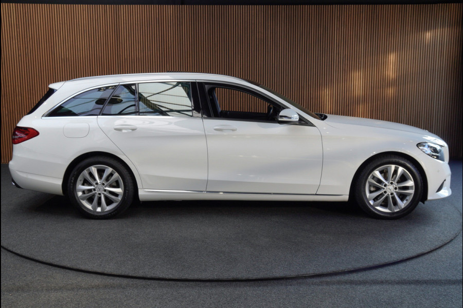 Mercedes-Benz C-Klasse Estate 180 Navi Leder Camera LED PTS Elektr. achterklep Climate Control LM velgen