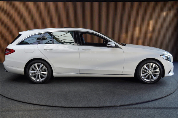 Mercedes-Benz C-Klasse Estate 180 Navi Leder Camera LED PTS Elektr. achterklep Climate Control LM velgen