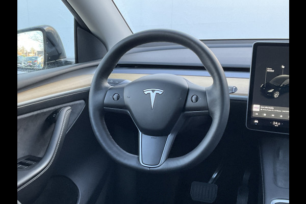 Tesla Model Y Long Range AWD 75 kWh Autopilot Leer Pano.dak 360° Black Warmtepomp
