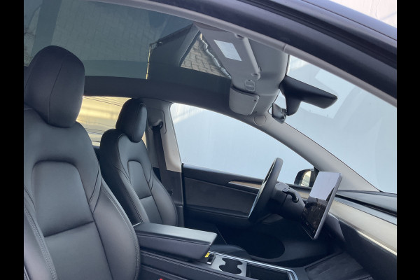 Tesla Model Y Long Range AWD 75 kWh Autopilot Leer Pano.dak 360° Black Warmtepomp