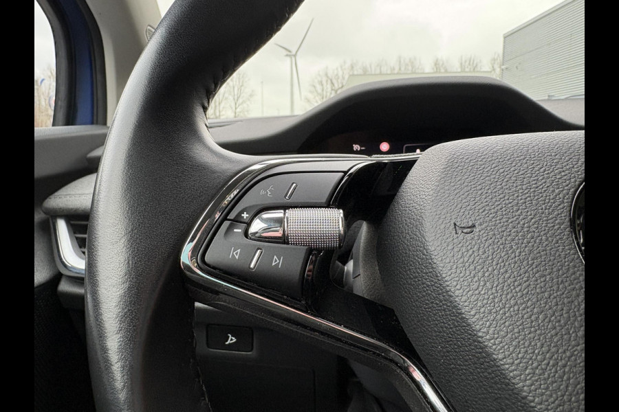 Škoda ENYAQ iV 60 | Wegklapbare trekhaak | Stoelverwarming | Warmtepomp