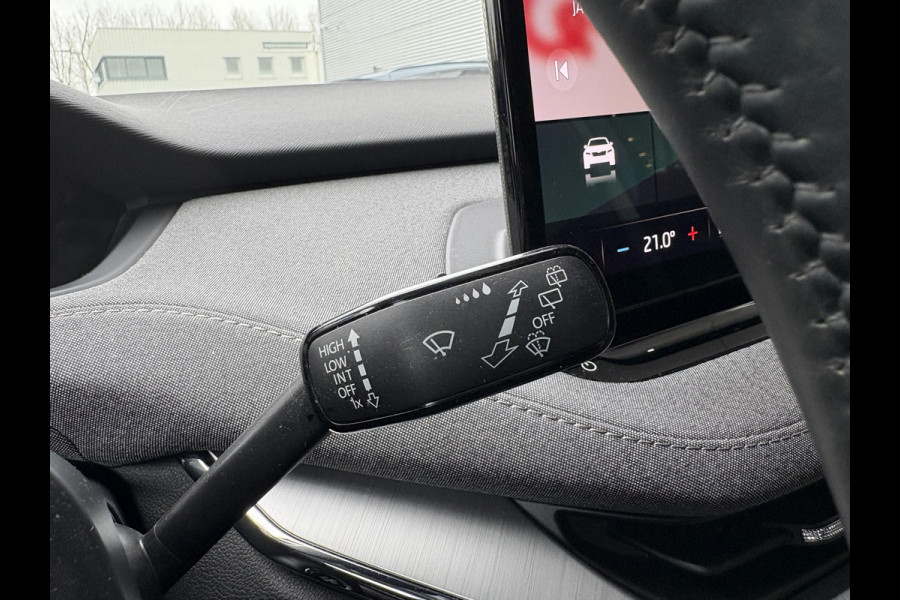 Škoda ENYAQ iV 60 | Wegklapbare trekhaak | Stoelverwarming | Warmtepomp