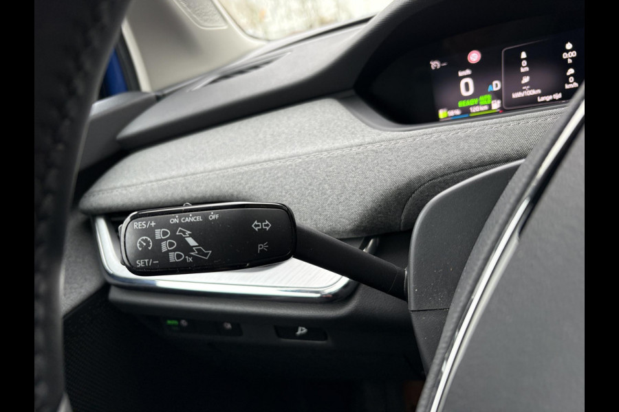 Škoda ENYAQ iV 60 | Wegklapbare trekhaak | Stoelverwarming | Warmtepomp