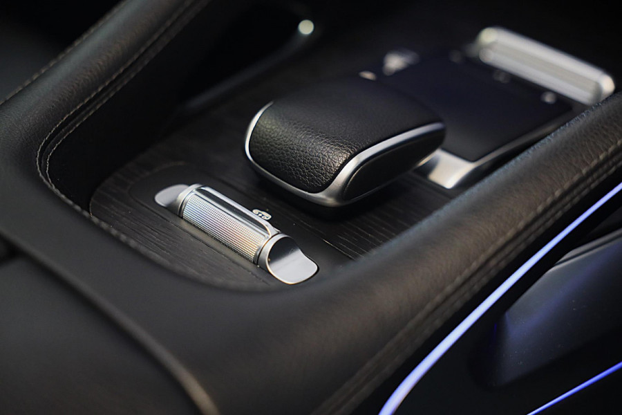 Mercedes-Benz GLE Coupé 350 e 4MATIC AMG 63 Look / Luchtvering / 360 Camera / Acc / Lane Assist / Dode Hoek / Open Pano