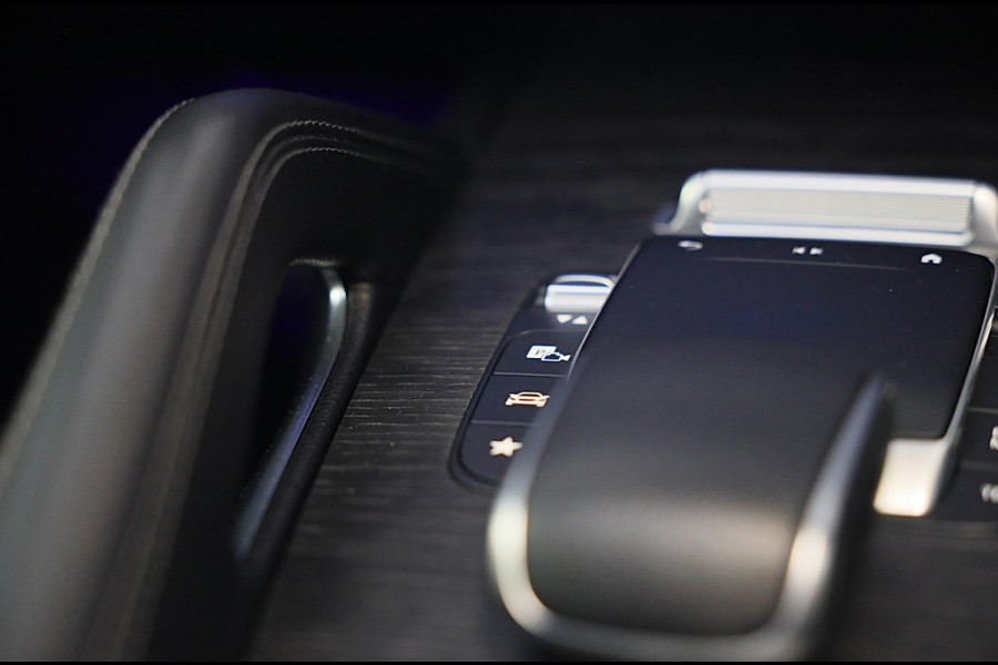 Mercedes-Benz GLE Coupé 350 e 4MATIC AMG 63 Look / Luchtvering / 360 Camera / Acc / Lane Assist / Dode Hoek / Open Pano