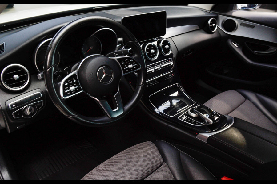 Mercedes-Benz C-Klasse Estate 180 Navi Leder Camera LED PTS Elektr. achterklep Climate Control LM velgen