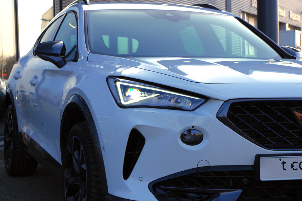 CUPRA Formentor 1.4 e-Hybrid 245 PK VZ Performance PHEV, Trekhaak, Adap. Cruise Control, Camera