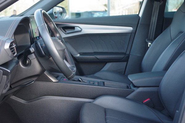 CUPRA Formentor 1.4 e-Hybrid 245 PK VZ Performance PHEV, Trekhaak, Adap. Cruise Control, Camera