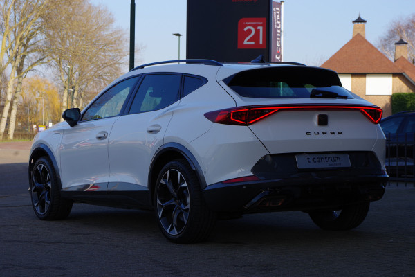 CUPRA Formentor 1.4 e-Hybrid 245 PK VZ Performance PHEV, Trekhaak, Adap. Cruise Control, Camera
