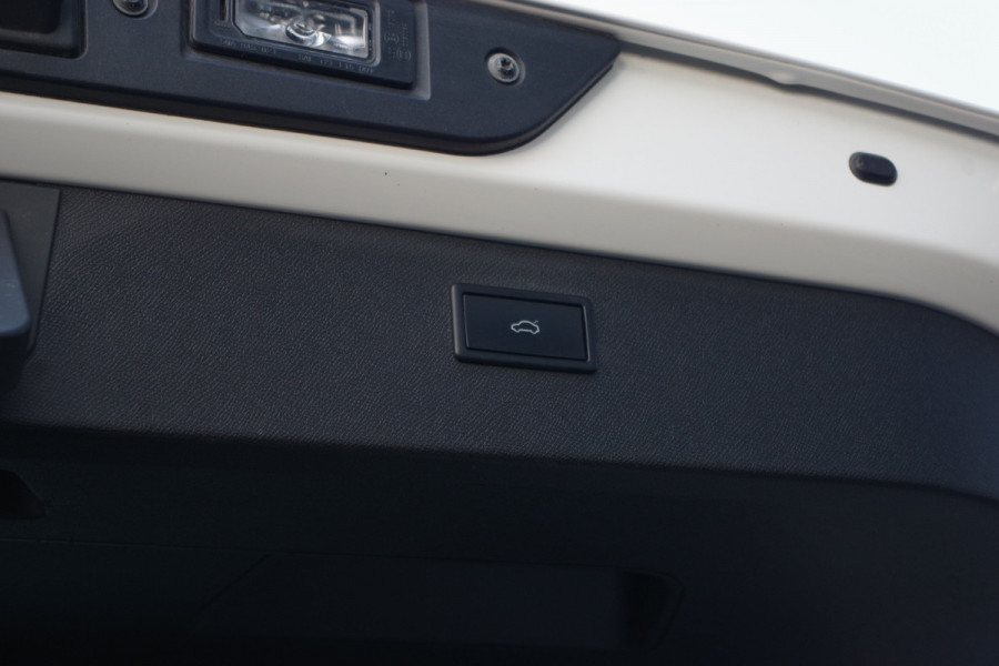 CUPRA Formentor 1.4 e-Hybrid 245 PK VZ Performance PHEV, Trekhaak, Adap. Cruise Control, Camera