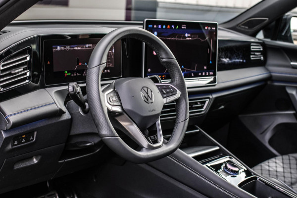 Volkswagen Tiguan 1.5 eTSI R-Line *Pano*H/K*360 Camera*Head-Up*Keyless*Trekhaak*