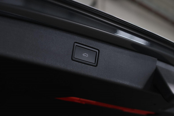 Volkswagen Tiguan 1.5 eTSI R-Line *Pano*H/K*360 Camera*Head-Up*Keyless*Trekhaak*