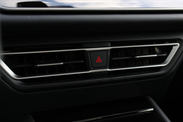 Volkswagen Tiguan 1.5 eTSI R-Line *Pano*H/K*360 Camera*Head-Up*Keyless*Trekhaak*