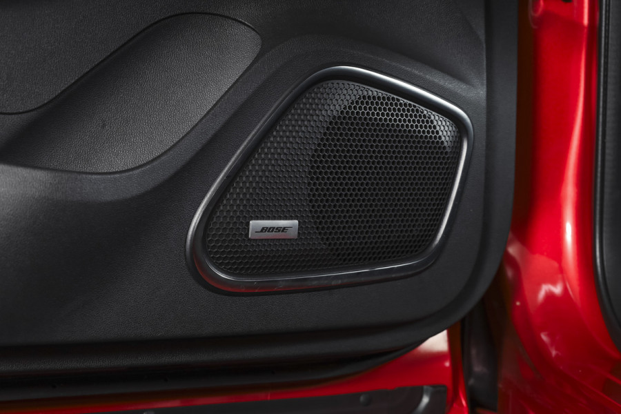 Renault Kadjar 1.3 TCe 160 PK Black Edition - Automaat Orig. NL | Cruise | PDC | Camera | NAV + App. Connect | Stoelverw. | ECC | Bose | Trekhaak | LM 19" |