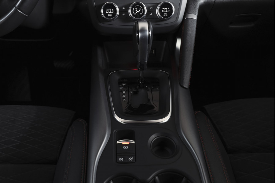 Renault Kadjar 1.3 TCe 160 PK Black Edition - Automaat Orig. NL | Cruise | PDC | Camera | NAV + App. Connect | Stoelverw. | ECC | Bose | Trekhaak | LM 19" |