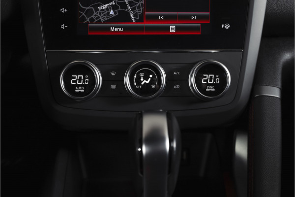 Renault Kadjar 1.3 TCe 160 PK Black Edition - Automaat Orig. NL | Cruise | PDC | Camera | NAV + App. Connect | Stoelverw. | ECC | Bose | Trekhaak | LM 19" |