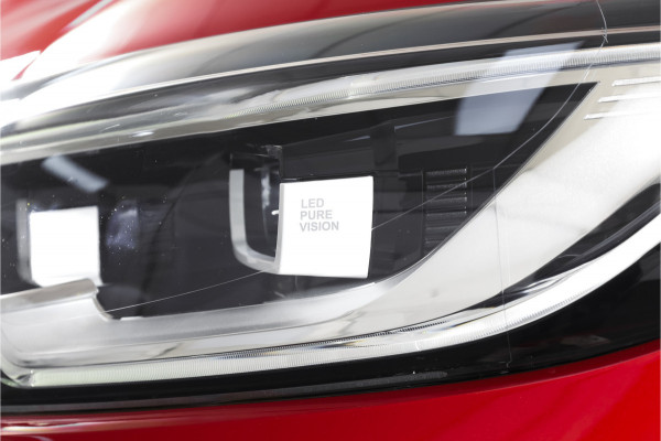 Renault Kadjar 1.3 TCe 160 PK Black Edition - Automaat Orig. NL | Cruise | PDC | Camera | NAV + App. Connect | Stoelverw. | ECC | Bose | Trekhaak | LM 19" |